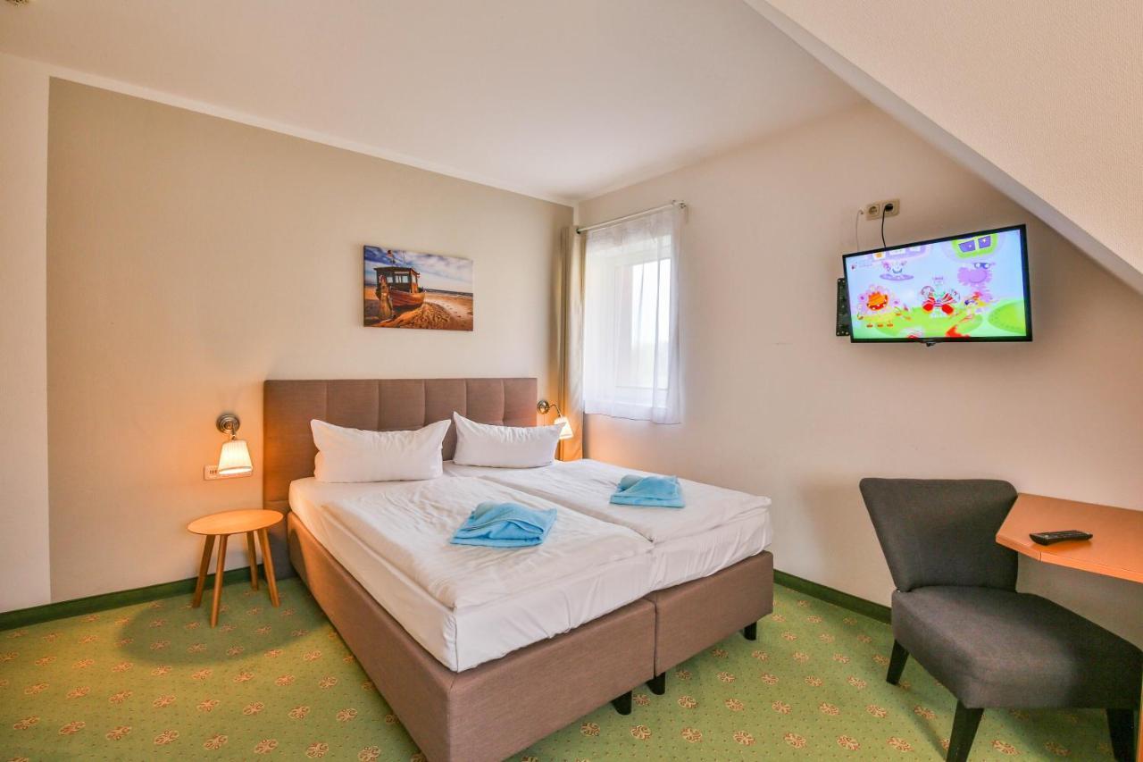 Hotel Und Restaurant "Zur Zwiebel" Peenemunde Zewnętrze zdjęcie