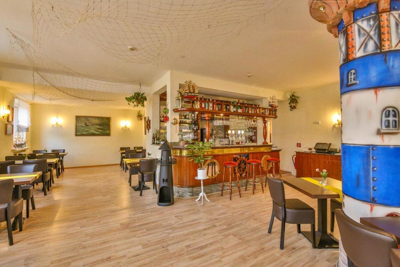 Hotel Und Restaurant "Zur Zwiebel" Peenemunde Zewnętrze zdjęcie