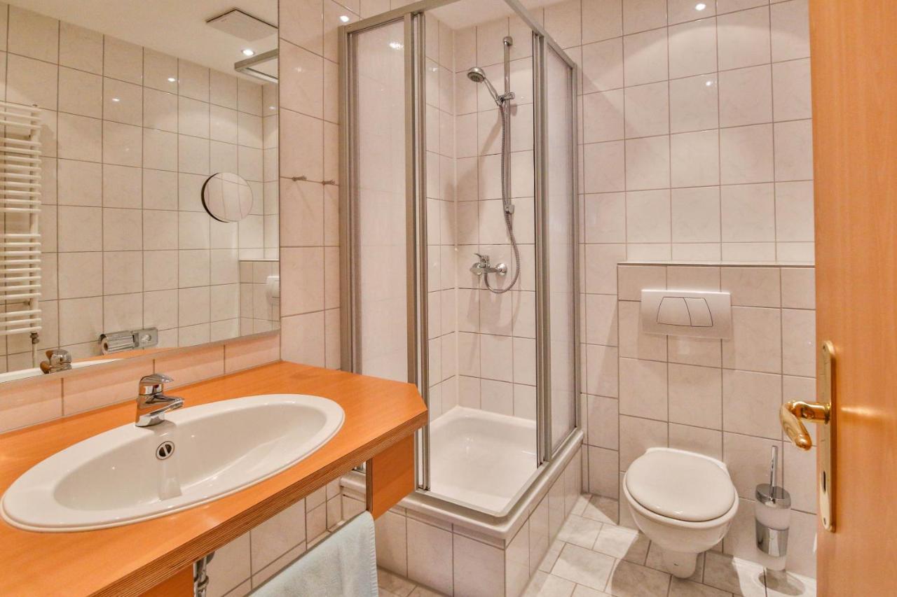 Hotel Und Restaurant "Zur Zwiebel" Peenemunde Zewnętrze zdjęcie