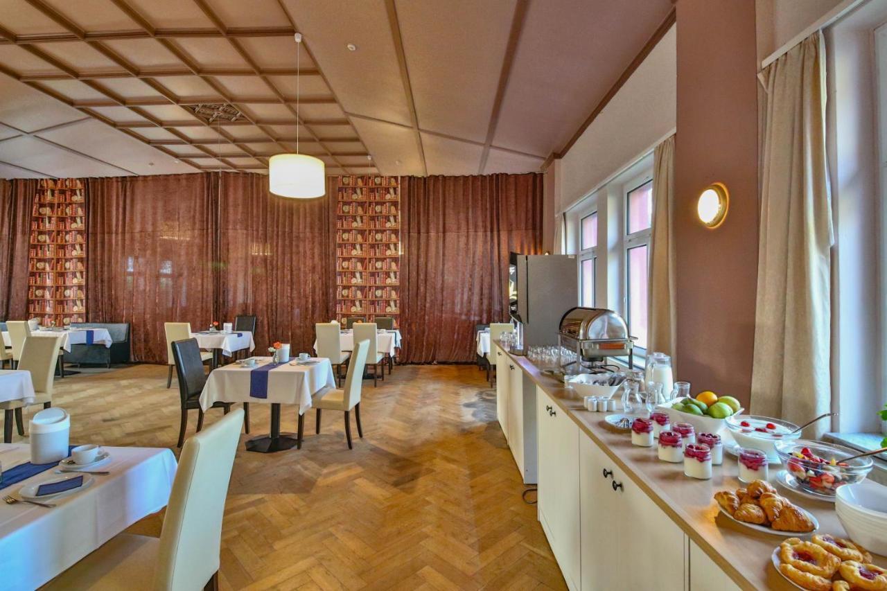 Hotel Und Restaurant "Zur Zwiebel" Peenemunde Zewnętrze zdjęcie
